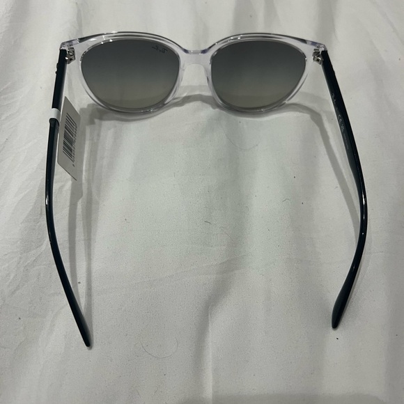 Ray-Ban 4378 Transparent Grey NWT - Picture 4 of 6